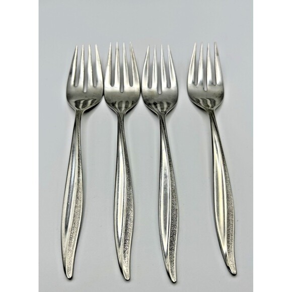 Oneidacraft Deluxe Textura Stainless VTG Salad Forks Silver Bundle of 4 forks. - Picture 1 of 3